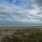 La Lagune - Luxueux Face A La Ideal Pour Un Couple Calme A Oostduinkerke By La Conciergerie Apartment Koksijde